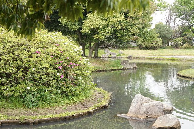 境内の周囲は鶴林寺公園として整備されています