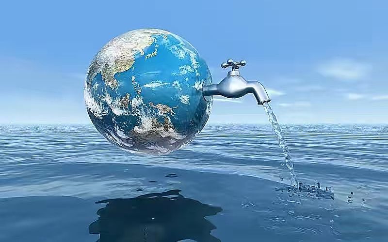 【逆浸透膜浄水器】水の循環／水の量は地球誕生の45億年前も現在も一緒